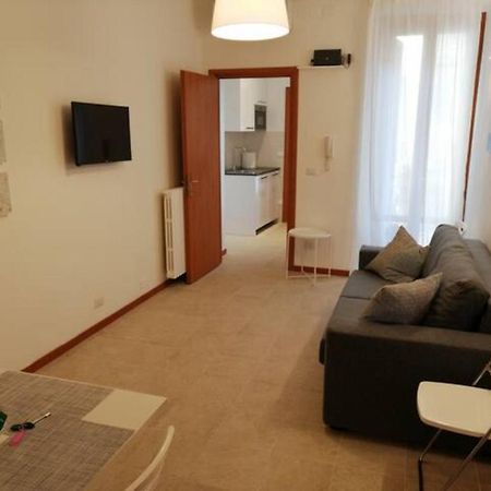 Trilocale Zona Loreto Mm1 - Viale Monza 10 Apartment Milan Exterior photo